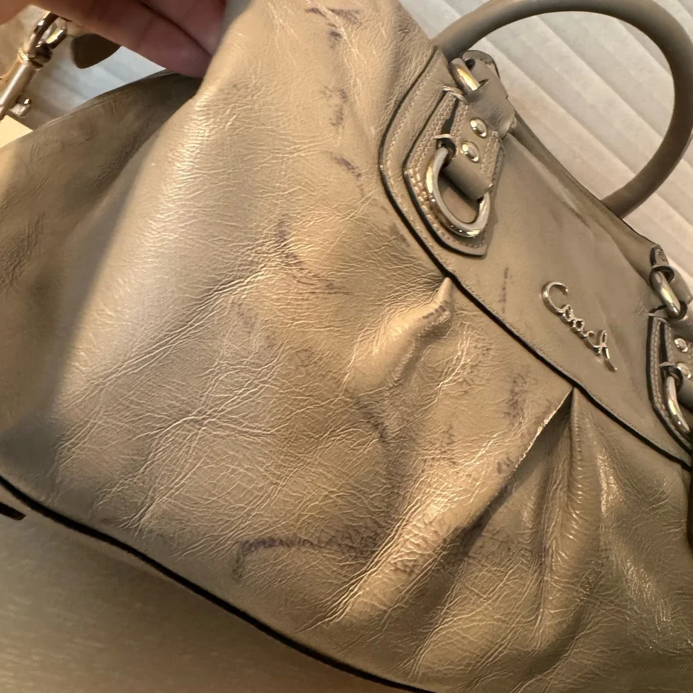 Coach Ashley Satchel - Picture 6 of 12